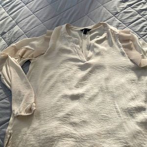 Flowy cream Vera Wang